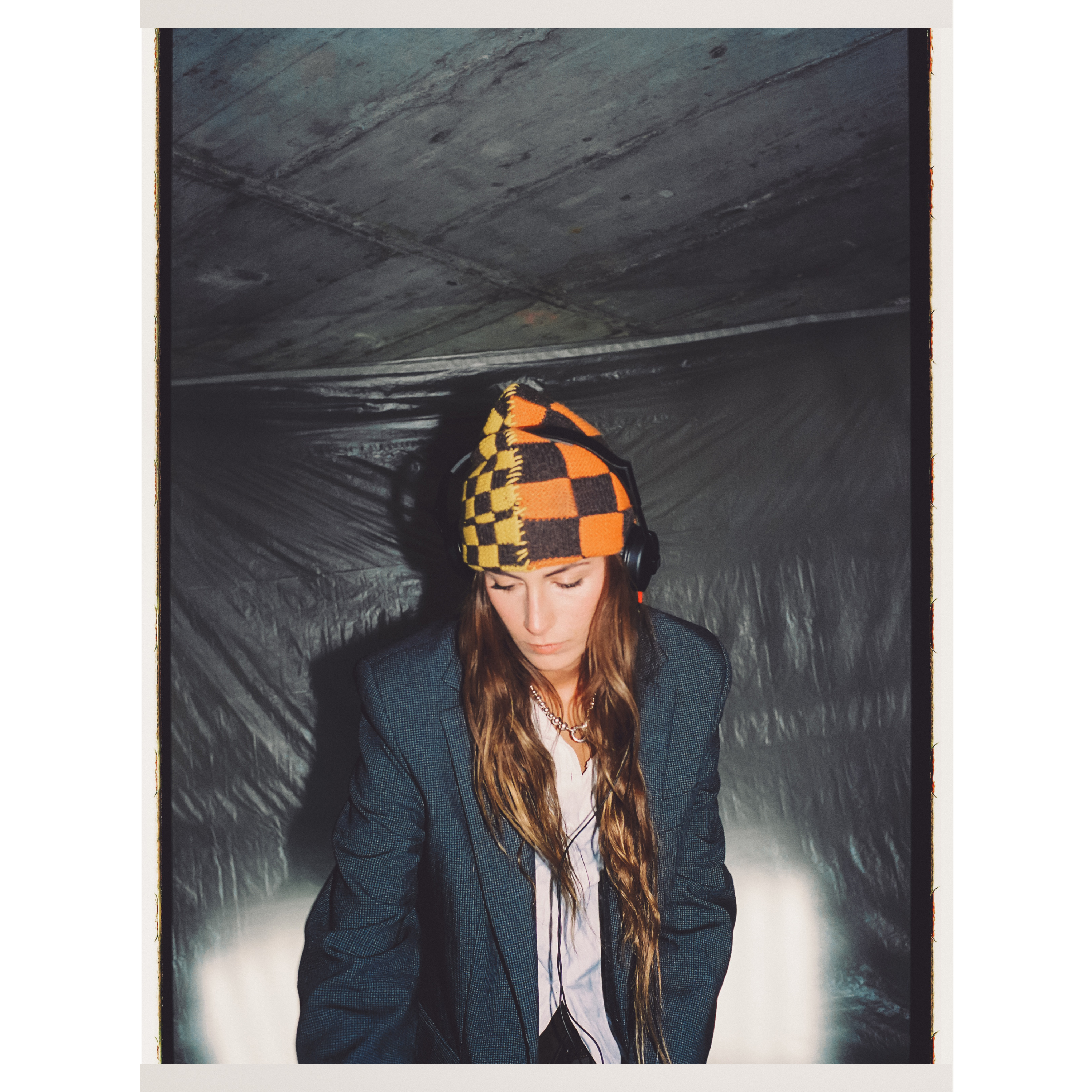 MIT ANWÜRDE ALTERN - VINTAGE-HUT